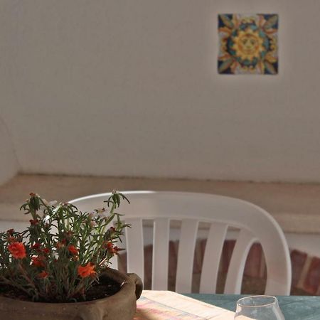 Monolocale Da Mariolina Apartman Macari Kültér fotó