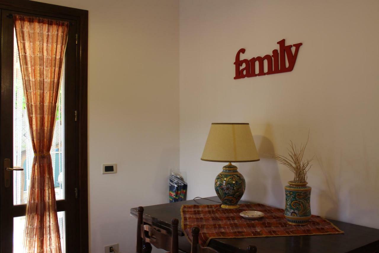 Monolocale Da Mariolina Apartman Macari Kültér fotó