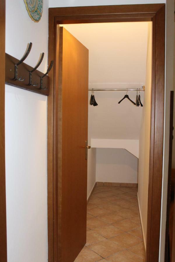 Monolocale Da Mariolina Apartman Macari Kültér fotó
